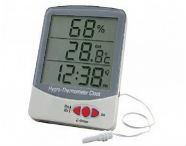 Цифровые часы с датчиком влажности и температуры